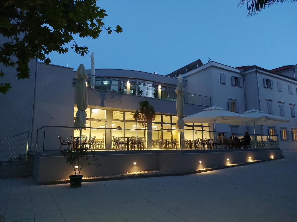 Hotel Villa Elisabeth - Veli Losinj Health Resort Екстериор снимка