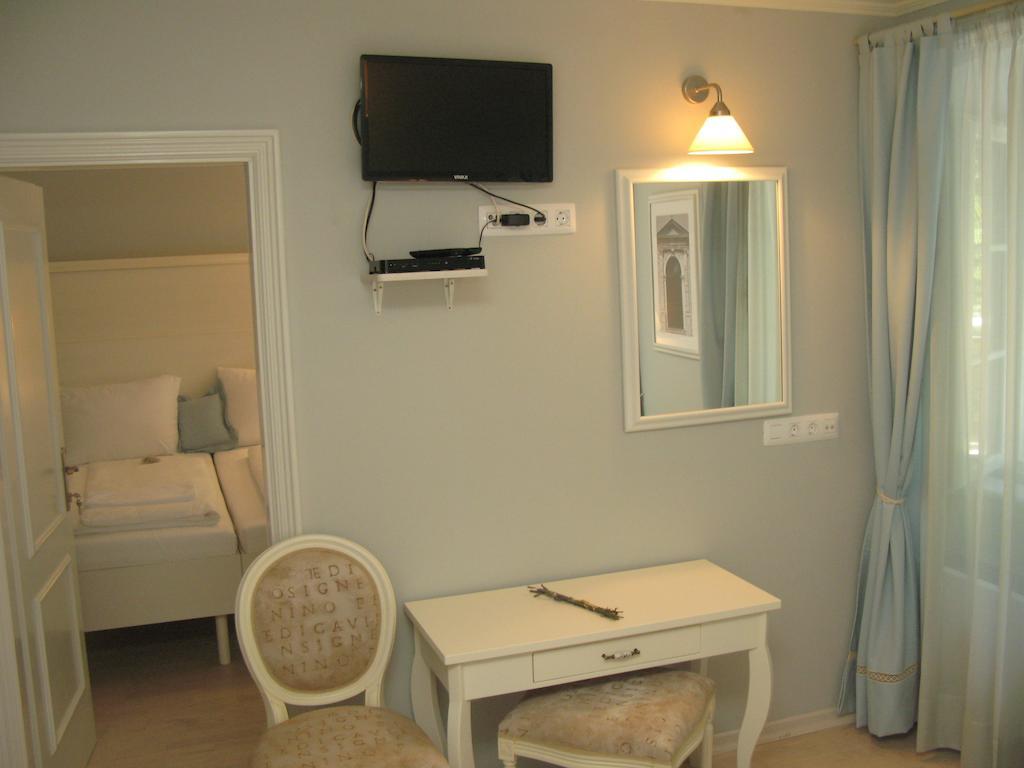Hotel Villa Elisabeth - Veli Losinj Health Resort Стая снимка